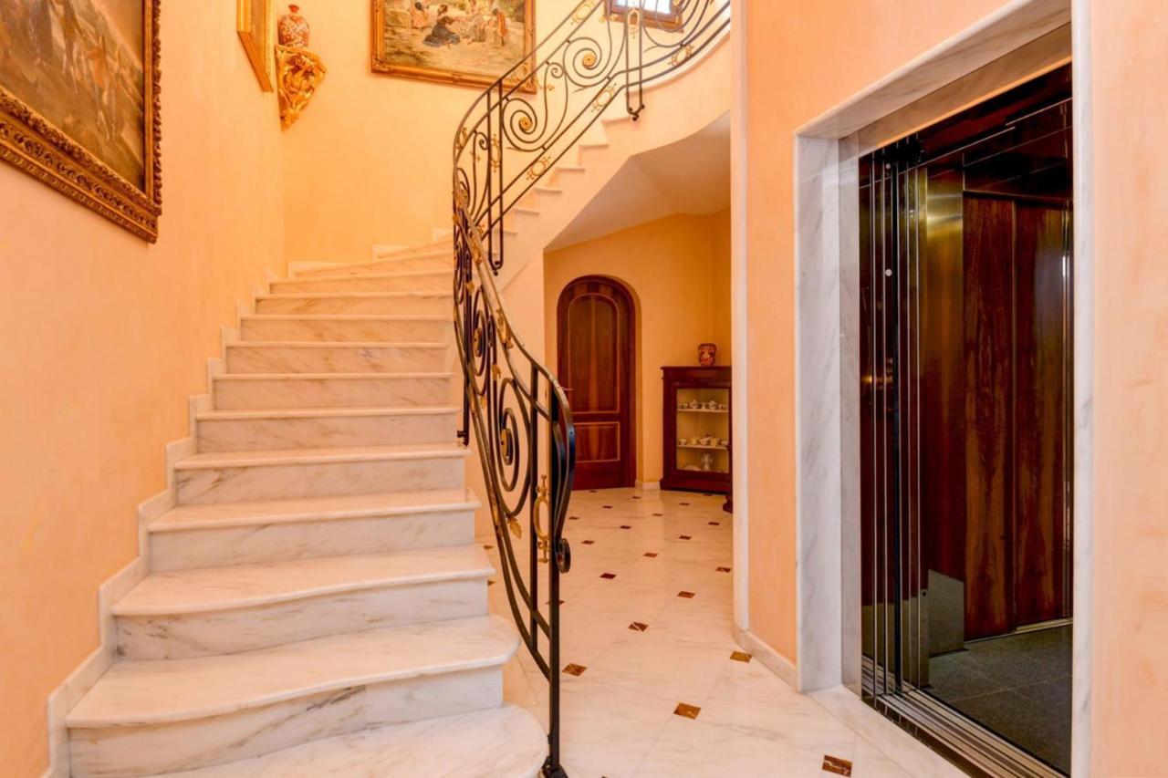 Private Luxury Villa With Pool Moniga del Garda Ngoại thất bức ảnh