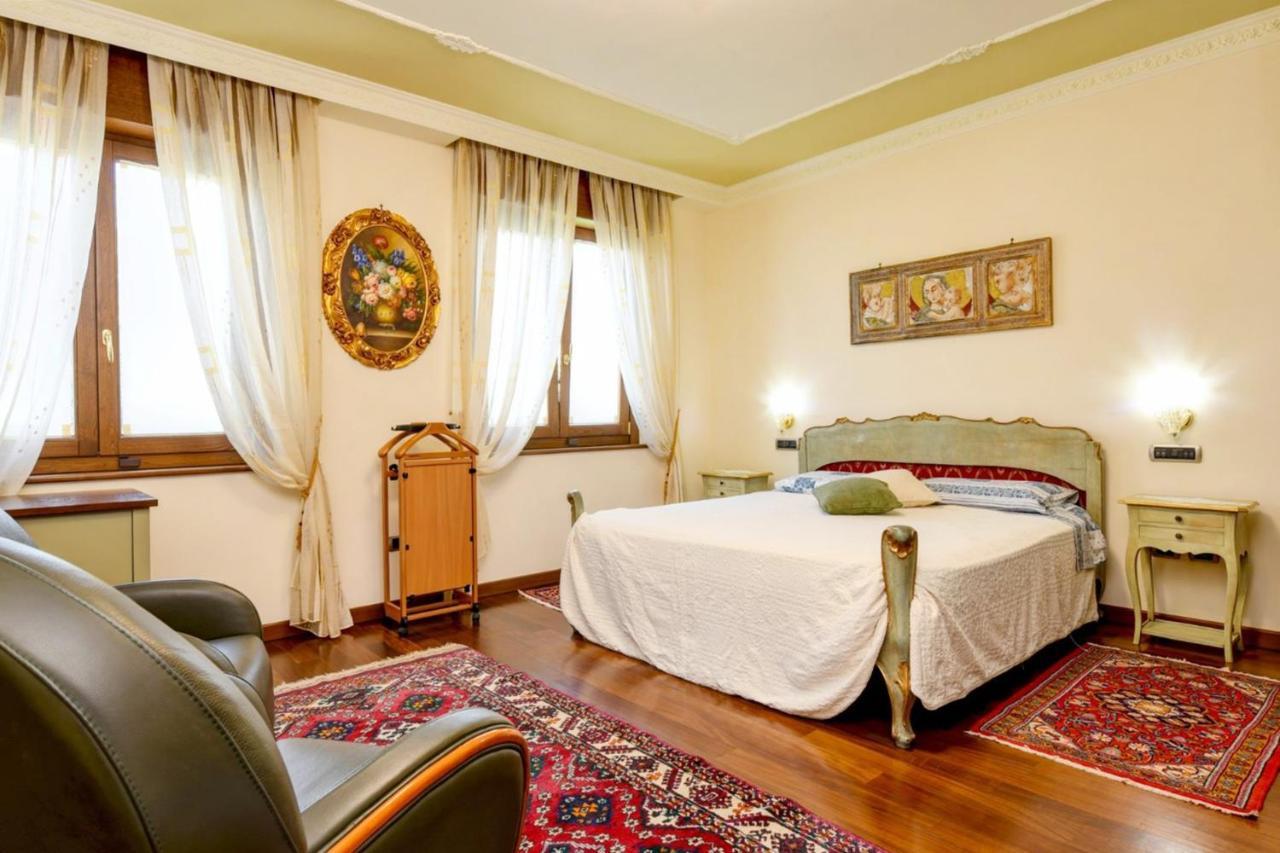 Private Luxury Villa With Pool Moniga del Garda Ngoại thất bức ảnh
